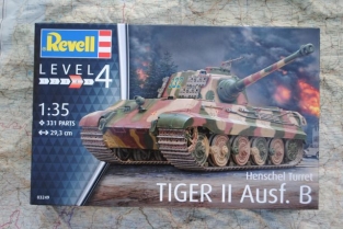 Revell 03249 TIGER II Ausf.B Henschel Turret